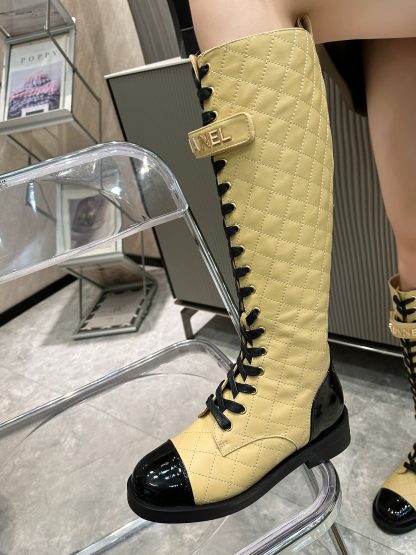 Chanel apricot-colored super comfortable mid-length boots - Image 8