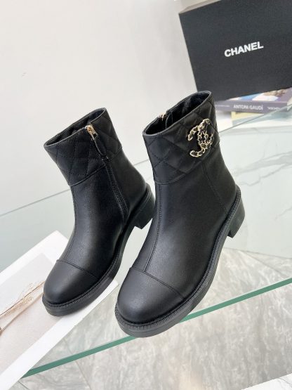 Chanel Autumn and Winter High-end Customized Catwalk Model Extremely Luxurious Leather Boots - Image 8