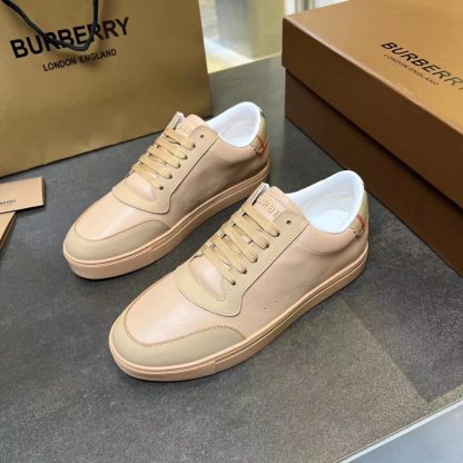 Burberry low-top sneakers - Image 7