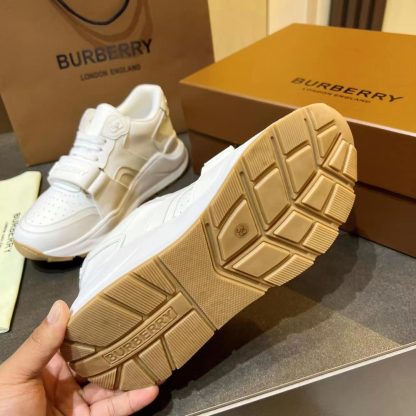 Burberry thick-soled sports shoes - Image 8