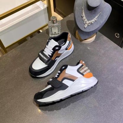 Burberry thick-soled sports shoes - Image 8