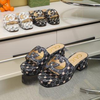 Gucci platform slippers