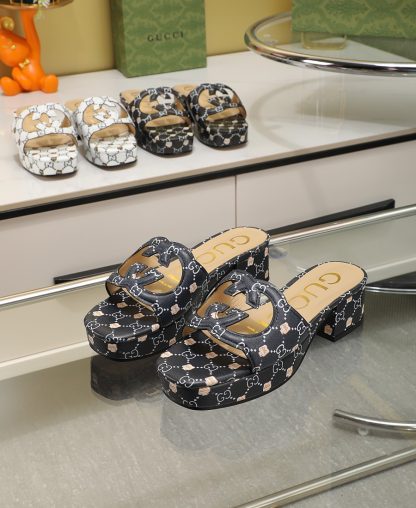 Gucci platform slippers - Image 9