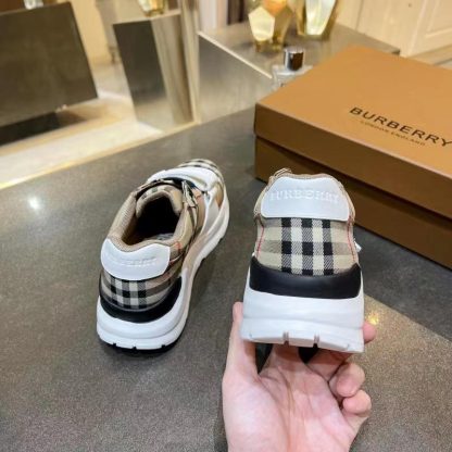 Burberry thick-soled sports shoes - Image 8