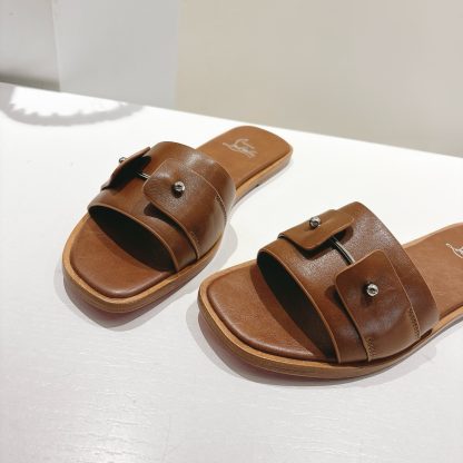 Christian Louboutin casual one-strap flat sandals - Image 8