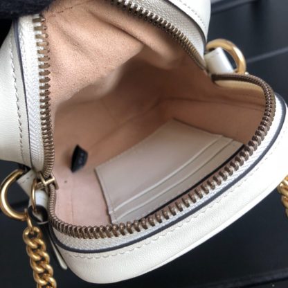 Gucci Vertical Chain Strap Bag - Image 8
