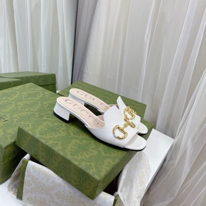 Gucci horsebit shallow design with square toe and three-dimensional square heel slippers - Image 8