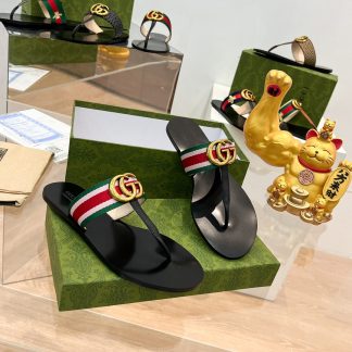 Gucci women's flat slippers