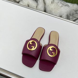 Gucci flat slippers