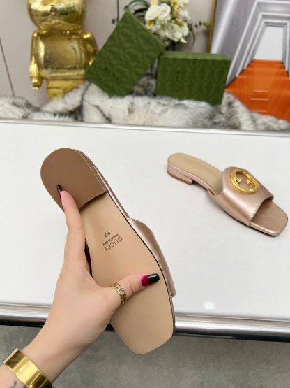 Gucci flat slippers - Image 7