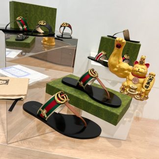 Gucci Double G buckle ribbon square toe flat slides