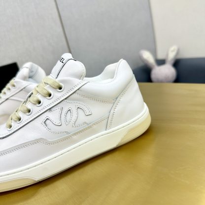 Chanel classic yellow and blue mix and match fashion casual dad shoes for men and women - Image 8