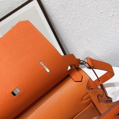 Hermès Orange Practical Crossbody Bag Size: Length 28cm Width 12cm Height 25cm - Image 8