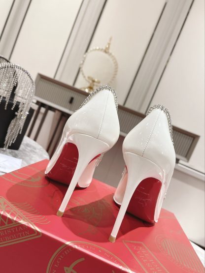 Christian Louboutin wavy patent leather crystal chain high heels - Image 7