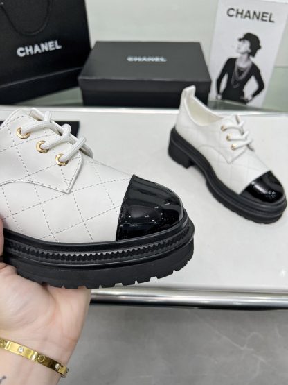 Chanel autumn and winter new white versatile leather loafers - Image 8