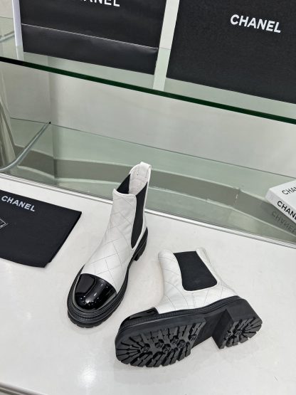 Chanel embroidered thick-soled white versatile Chelsea boots - Image 8