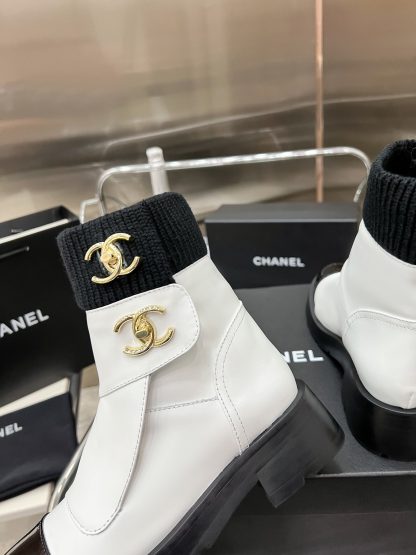 Chanel white autumn and winter leather boots - Image 8