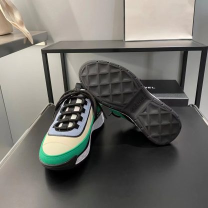 Chanel's latest beautiful green and blue slim casual sports shoes - Image 8