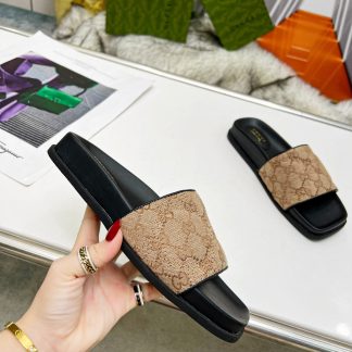 Gucci new slippers