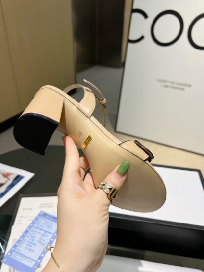 Gucci's new horsebit chunky heel shoes for early spring - Image 8