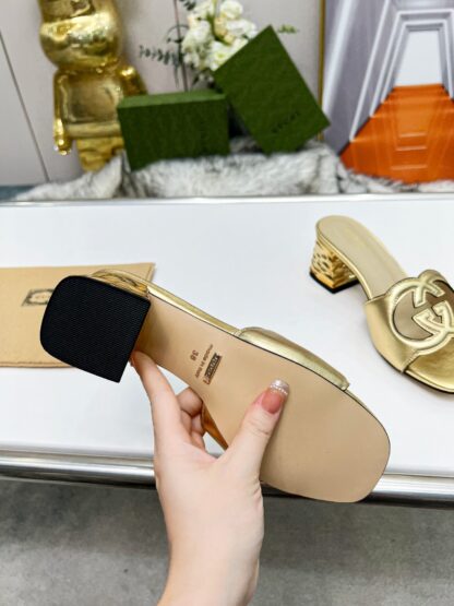 Gucci mid-heel slippers - Image 9