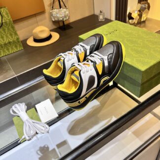 Gucci low-top sneakers