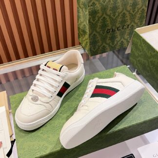 Gucci retro distressed elements, washed retro logo casual shoes on the tongue