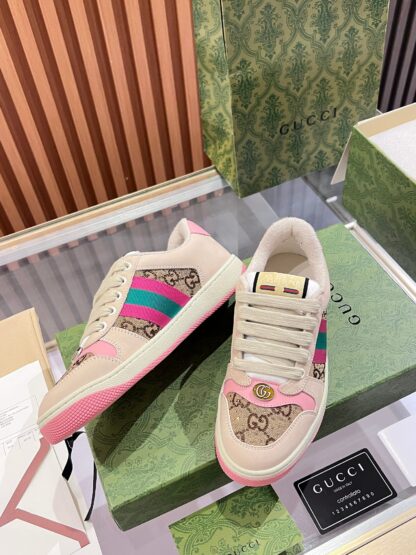 Gucci retro distressed elements, washed retro logo casual shoes on the tongue