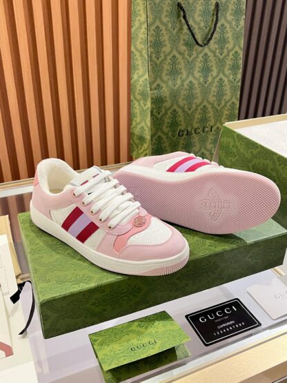 Gucci retro distressed elements, washed retro logo casual shoes on the tongue