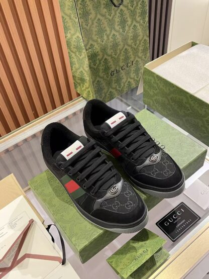 Gucci retro distressed elements, washed retro logo casual shoes on the tongue