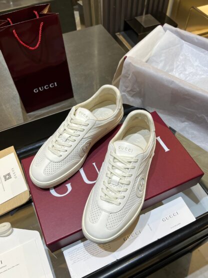 Gucci's classic retro style never fades Forrest Gump shoes