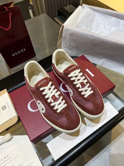 Gucci's classic retro style never fades Forrest Gump shoes
