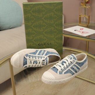 Gucci Double G embroidered low-top lace-up fashion sneakers