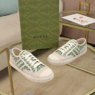 Gucci Double G embroidered low-top lace-up fashion sneakers
