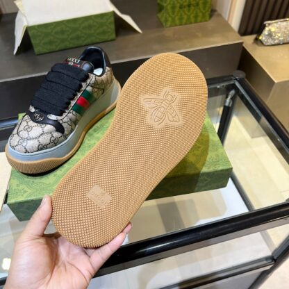 Gucci casual sneakers - Image 9