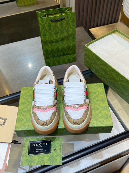 Gucci casual sneakers - Image 9