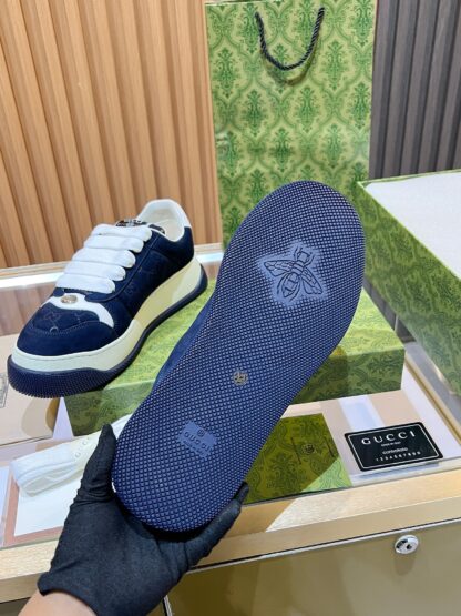 Gucci casual sneakers - Image 9