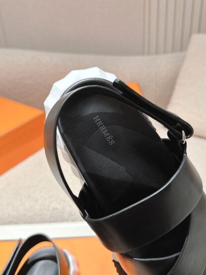 Hermes black and white comfortable casual style cross sandals with a bottom thickness of 4cm - Image 8
