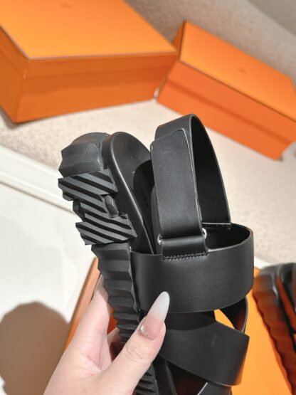Hermes pure black comfortable casual style cross sandals with a bottom thickness of 4cm - Image 8