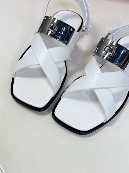 Hermès Spring and Summer Classic Square Toe White Versatile Comfort Sandals - Image 8