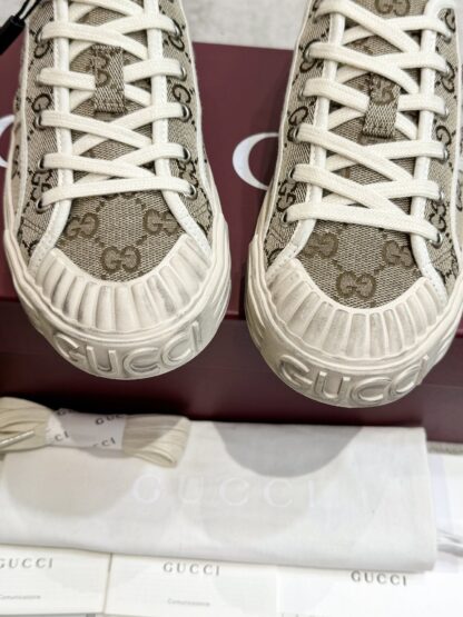 Gucci Lido series distressed casual shoes - Image 8
