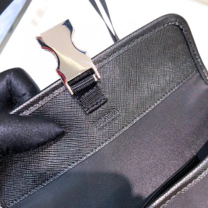Prada new men's mobile phone bag - Image 8