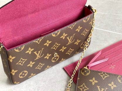 Louis Vuitton gold chain bag - Image 8