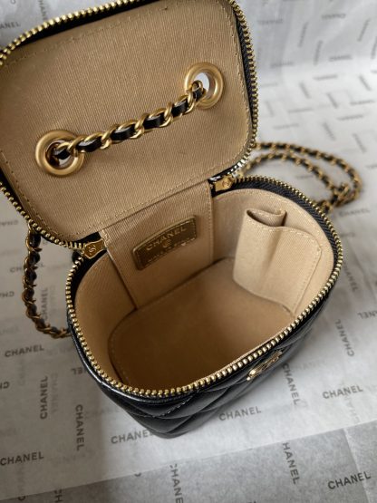 Chanel small box chain bag - Image 8