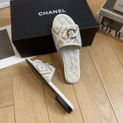 Chanel Spring and Summer Platinum and Flash Brick Double C Flat Slippers - Image 8