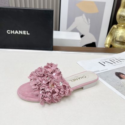 Chanel Spring/Summer Dance Shoes Collection Pink Retro Printed Brick Slippers - Image 8