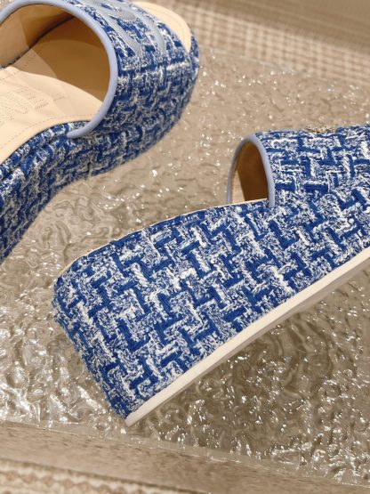 Chanel summer classic blue double c design stylish and comfortable slippers front 3cm back 7cm - Image 8
