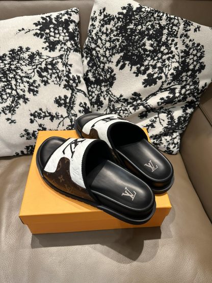 Louis Vuitton Spring and Summer Flip Flops - Image 8