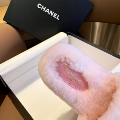 Chanel new pink pure natural lambswool slippers - Image 8