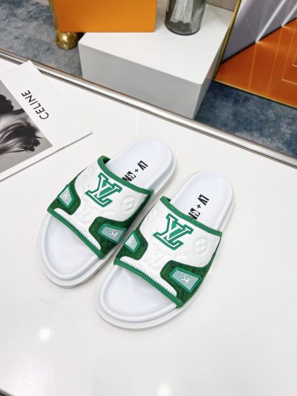 Louis Vuitton luxury men and women couple slippers - Image 8